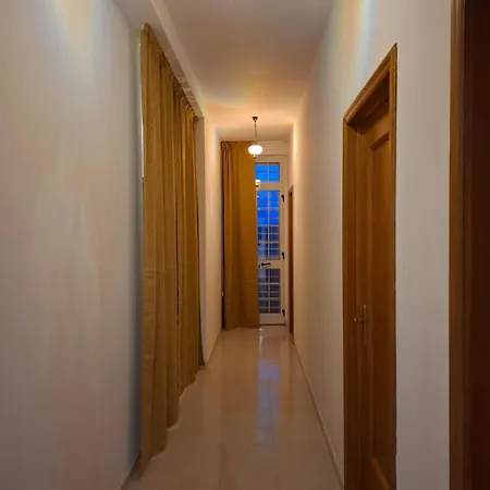 Daisy Conversano-polignano A Mare B&B 4*