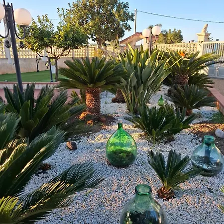 Daisy Conversano-polignano A Mare 4*