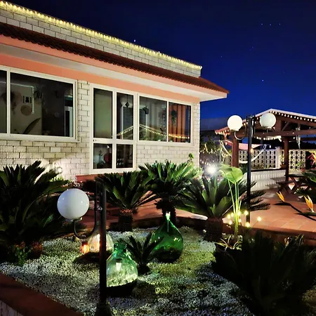 Daisy Conversano-polignano A Mare Отель типа 