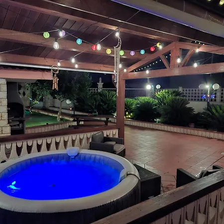 Daisy Conversano-polignano A Mare 콘베르사노