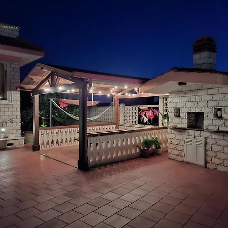 Daisy Conversano-polignano A Mare Frühstückspension 4*