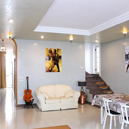 Daisy Conversano-polignano A Mare Oda ve Kahvaltı 4*