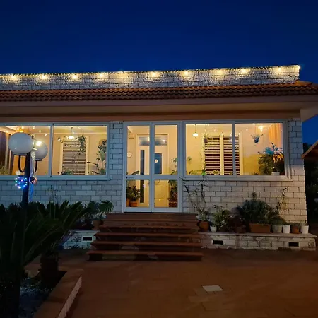 Villa Daisy Conversano-polignano A Mare *